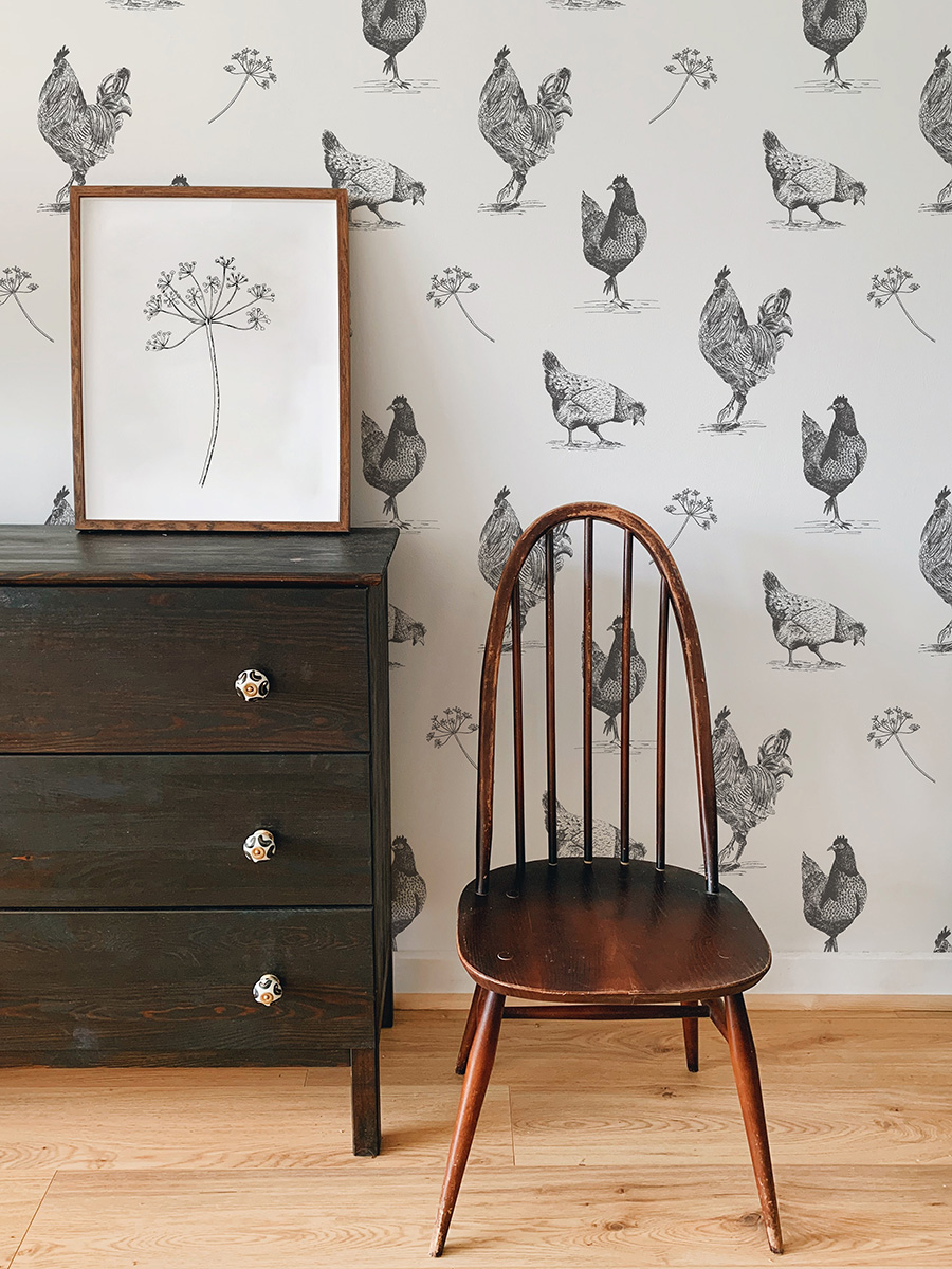 Cottage wallpaper chickens